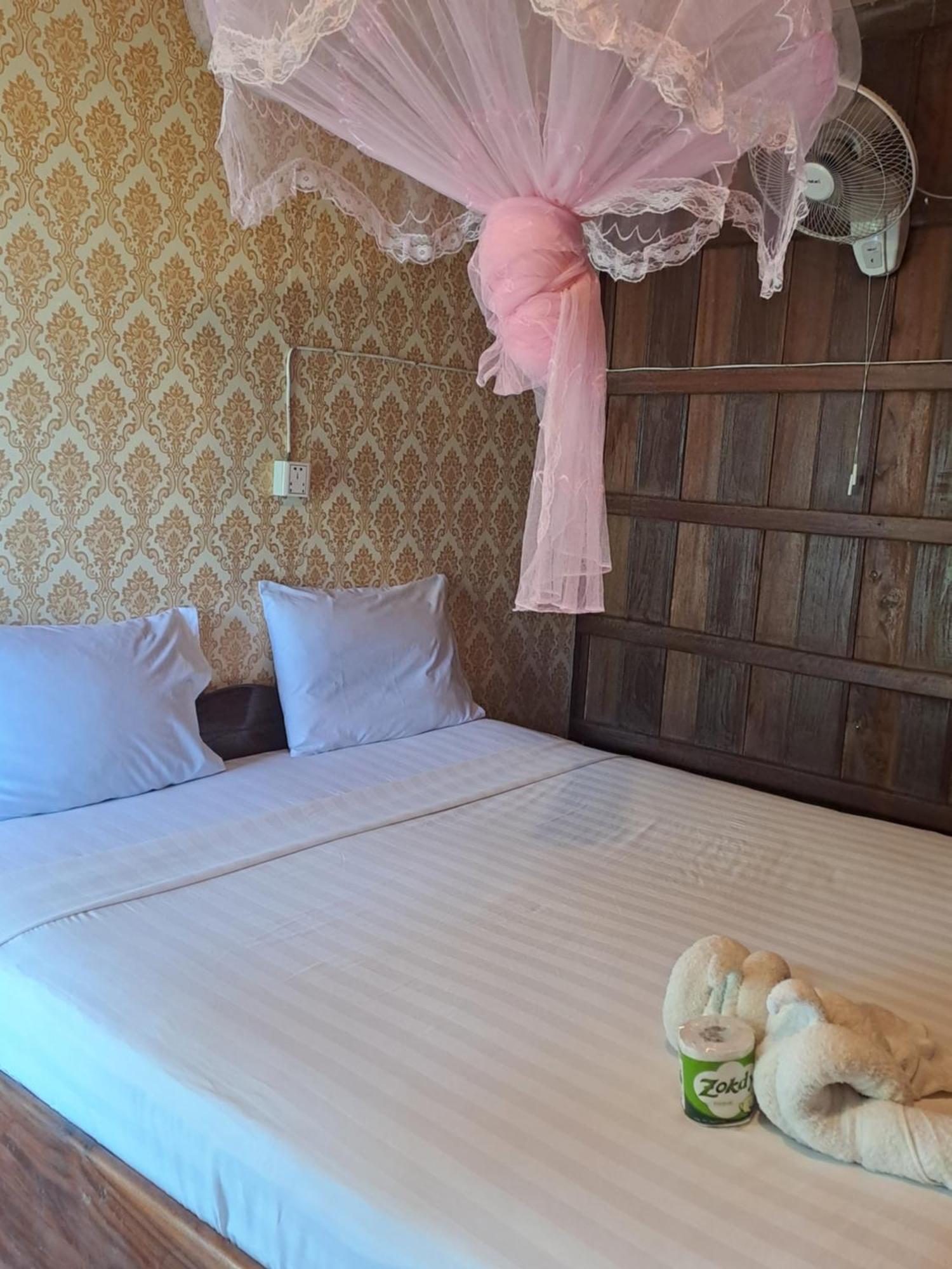 Riverside Bungalow Дон Дет Номер фото